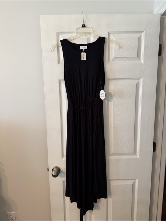 Soma Dresses & Skirts - SOMA Sleeveless Black Midi Dress with Waist Tie and bra support size M brand new